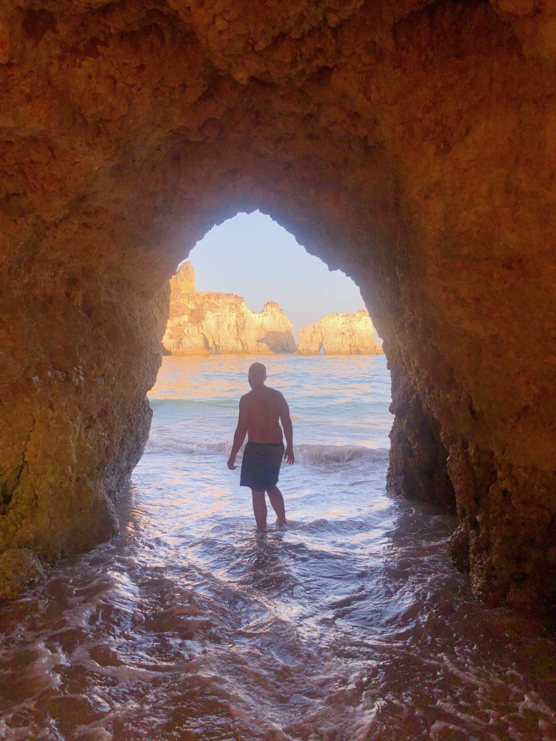 F6EFC658-04C0-46FE-85AB-51B2D8FE0017